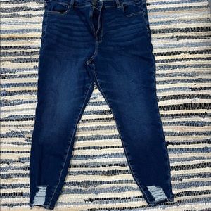 Womens American eagle high-rise jeans size 22